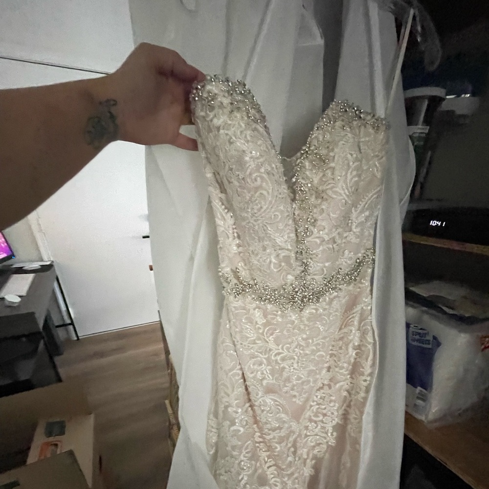 Stella York #6502 Mermaid Wedding Dress - Picture 2 of 10